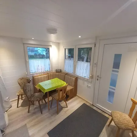 Apartment Monteur- Für 5 Pers Gartenhaus *