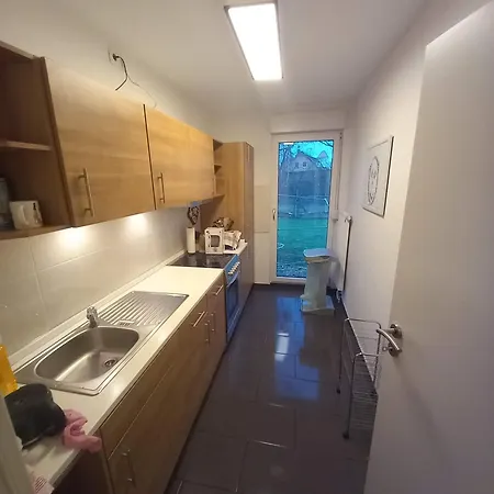 Apartment Monteur- Für 5 Pers Gartenhaus