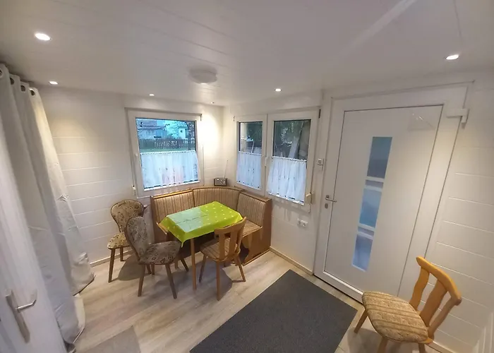 شقة Monteur- Fuer 5 Pers Gartenhaus *